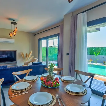 4 Bedroom - 2159 빌라 페티예